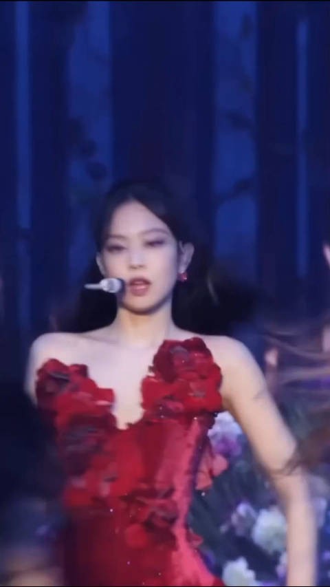 Jennie她全开麦了吗