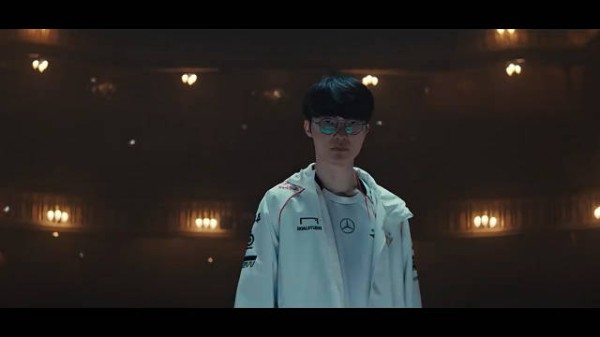 Faker：想对无论发生什么都支持我们的人说，第五座奖杯，送给你们