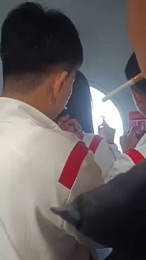 这是到烟台站了吧