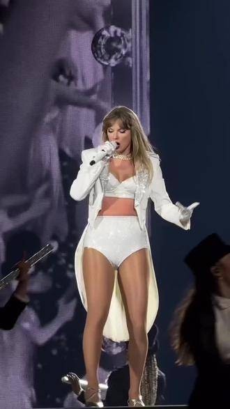 taylorswift 泰勒斯威夫特的旋律，总能触动心灵的最柔软处