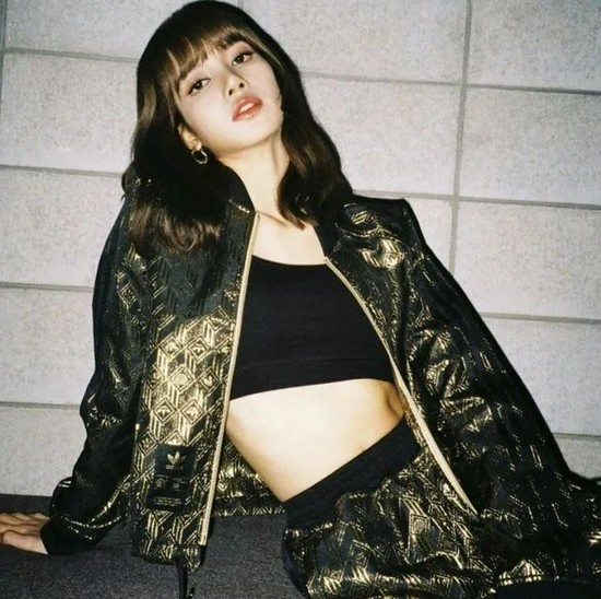  Lisa