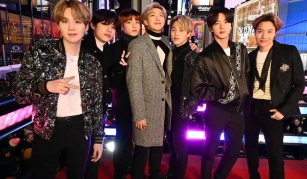 BTS 被 Billboard 评为 21 世纪最伟大的流行歌手之一：“没有任何韩国流行音乐组合能达到这一成就”