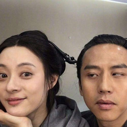 “奉子成婚”的4对明星夫妻，最后一对却是“骗婚”，成了笑柄！