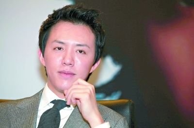 李云迪无视刘谦炮轰网友：你若吃好便是晴天