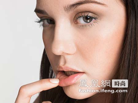 揭开你不知道的秘密 从女人嘴唇看她的性能力