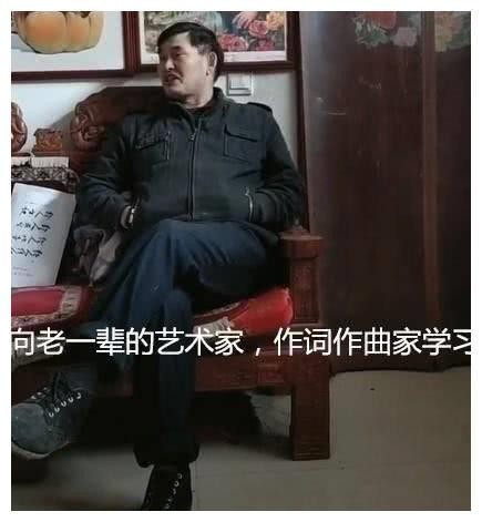 大衣哥回应蒋大为事件，向老艺术家学习，获得恩师于文华的认可