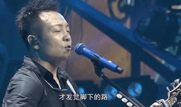 他北漂曾抑郁自杀, 捧红田震, 拒绝好声音邀请, 是汪峰最怕的对手