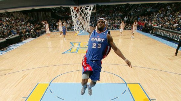 lebron-james-2005-all-star-game-dunk-ftr-nba-gettyjpg_j121lkrc44iv1c6h4ez8z8gae.jpg