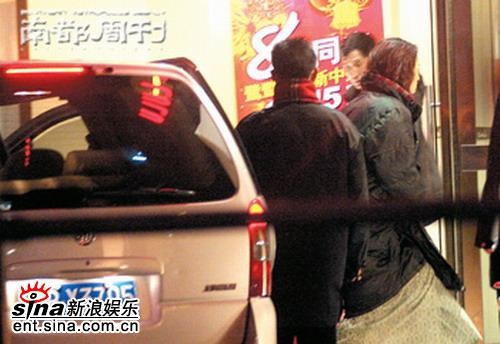 巩俐老外男友黑夜再登场爱情事业齐头并进(图)