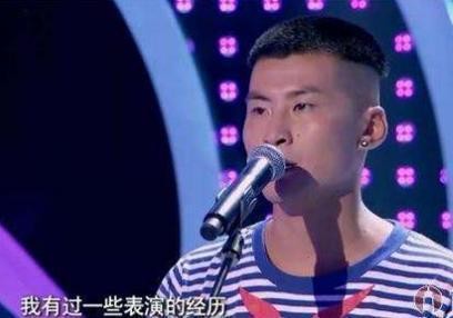 其实阿宝这些“草根明星”根本不是草根歌手, 还骗了大家那么多年