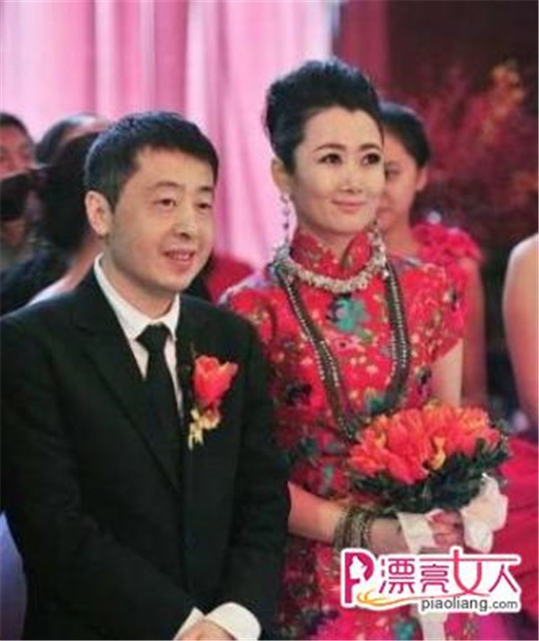 贾樟柯前妻朱炯资料什么时候离婚的,贾樟柯现任妻子是谁咋认识的