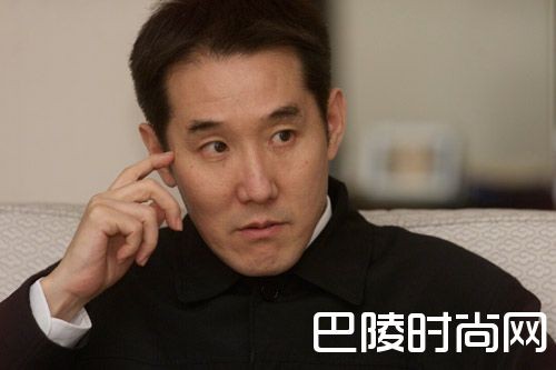 海岩睡了多少男星 那些被捧红的男星和海岩的关系