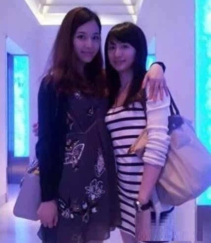 继母也伟大！她和继女从仇视变融洽，她婚前就和继女关系犹如姐妹