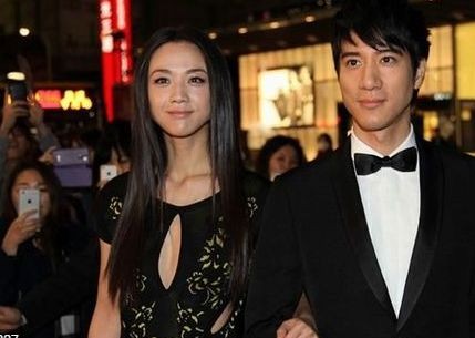 王力宏婚前情史 王力宏宣布与李靓蕾离婚