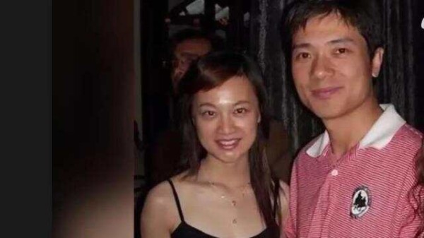 她是李彦宏的旺夫妻，不要一分钱彩礼，让大佬爱了26年