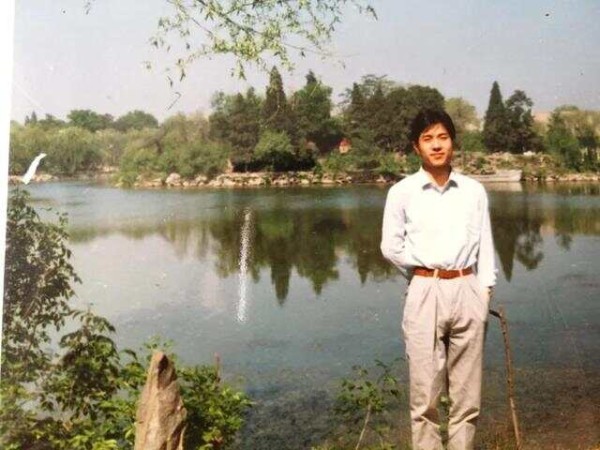 她是李彦宏的旺夫妻，不要一分钱彩礼，让大佬爱了26年