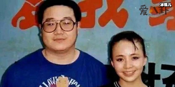 英宁的现任妻子事实？他与前妻赵明明为什么分开？