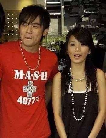 唯一一个名字被周杰伦写进歌里的女明星，因受伤太深至今未婚