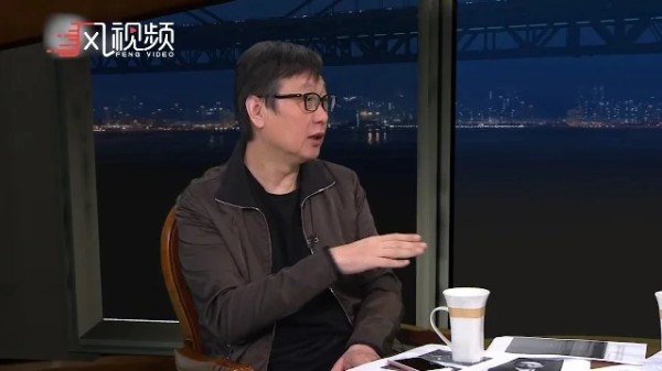 许子东：杨振宁忘年恋被骂，只因他成了“自己人”