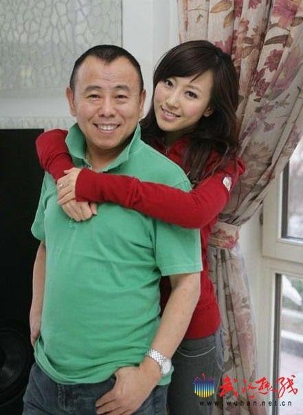 2012年石磊价值10亿，与潘长江之女潘阳结婚