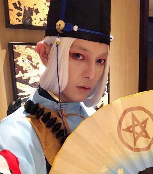 明星也玩cosplay，赵丽颖惊艳，汪东城神还原，最搞笑的是他