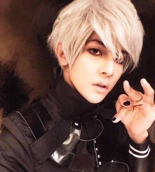 明星也玩cosplay，赵丽颖惊艳，汪东城神还原，最搞笑的是他