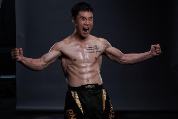 Chinese kickboxing superstar Qiu Jianliang