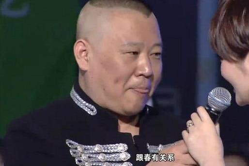 吴京和于谦小院炖肉吃，郭德纲为他“怼”主持人，三人到底啥关系