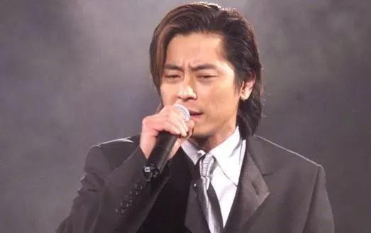 当年能够威胁4大天王的5位男星，郑伊健上榜，他比四大天王还火