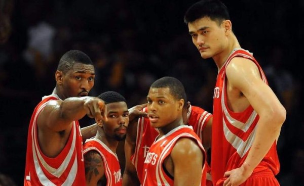 姚明在NBA属于什么级别的球星？当年为何拒绝去湖人联手科比？