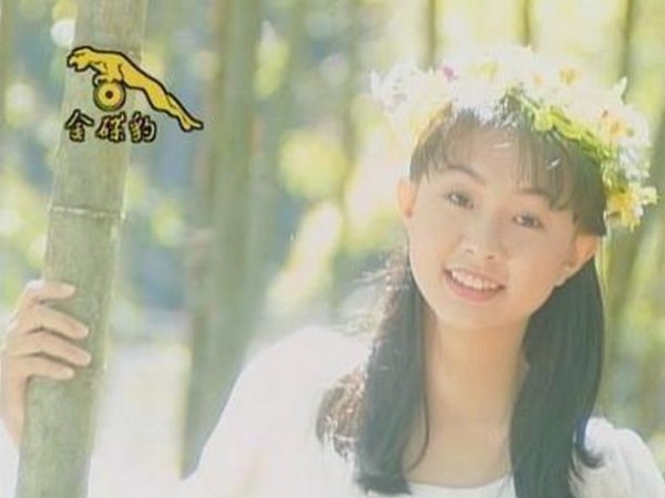 10岁出道，曾与杨钰莹齐名，却被传死亡16年，