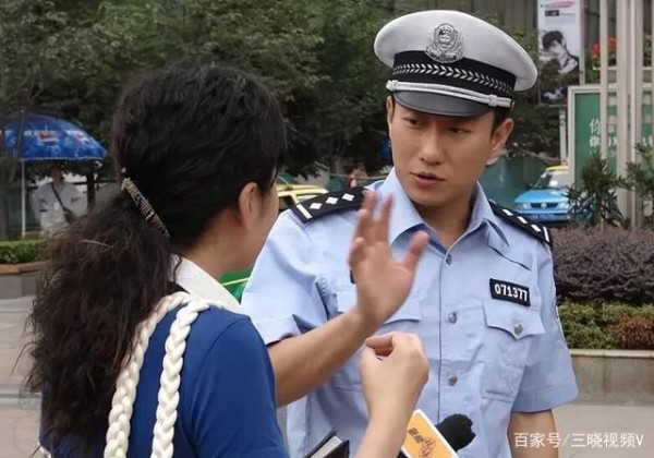 网红谭警官：受排挤抑郁成疾，现状令人欣慰