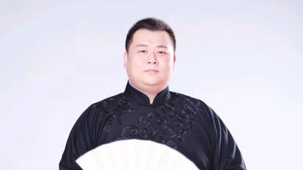 突发！36岁相声演员许兆呈去世，友人曝原因是脑出血，让吃药不吃