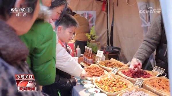 逛大集备年货 看看谁才是年味儿“顶流”