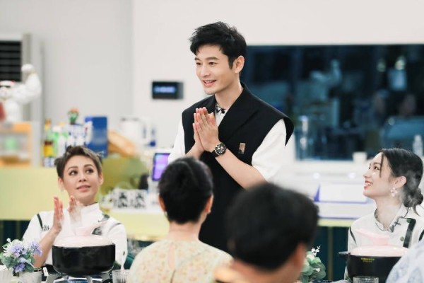 明星成立自己的工作室是什么意思？