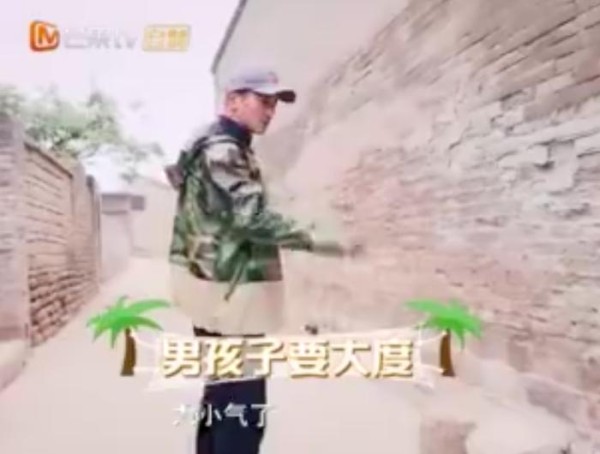嗯哼和小泡芙闹矛盾，偶像剧戏码升级，杜江：男生要大度