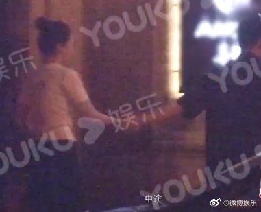 董璇苏小玎恋爱是真的吗？董璇男友苏小玎个人资料微博简介