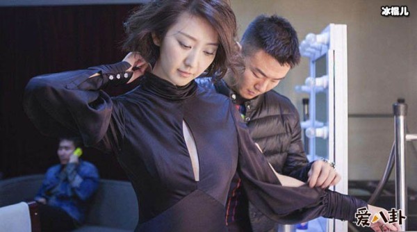 唐一菲其他家人是如何避免感染的