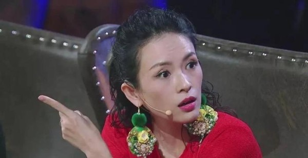 明星应对突发事件：黄渤淡定，杨幂机智，最后一位却慌了！