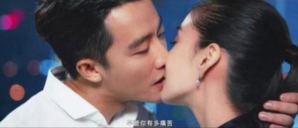 明星吻戏都是怎么拍的，看看没处理的照片，观众全被忽悠了！