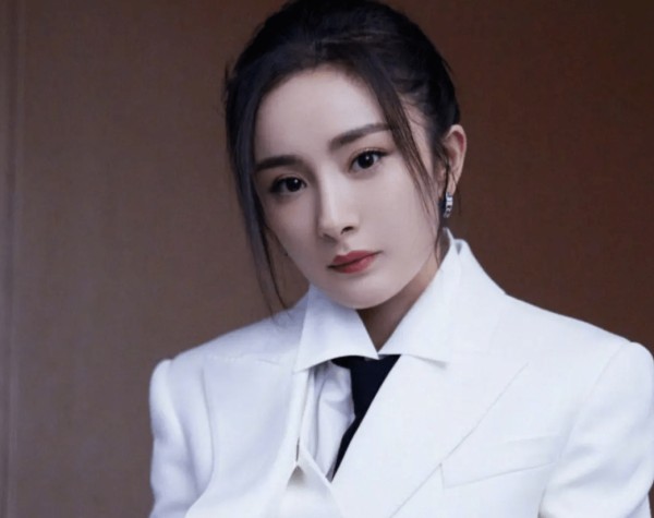 杨洋王楚然的恋情瓜<strong></p> <p>王楚然</strong>？王子奇记恨王楚然？<a style='color:#f10404;' href='https://www.mingxing.cc/tags-274.html ' target='_blank'>杨幂</a>拿二番？<a style='color:#f10404;' href='https://www.mingxing.cc/tags-2589.html ' target='_blank'>肖战</a>不演言冰云？
