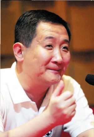 梁天