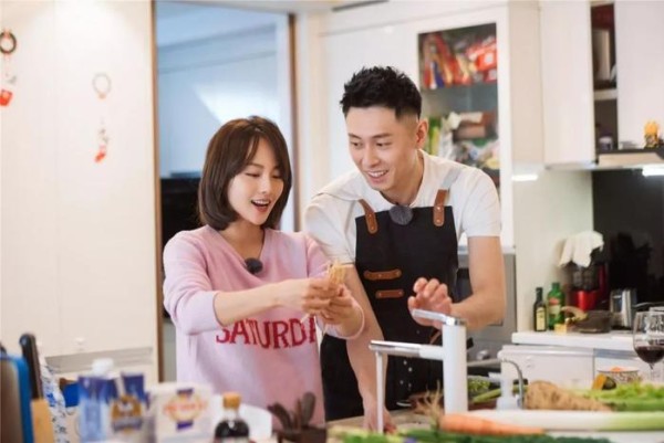 张嘉倪的婆媳关系：有底气的女人，从来不怕跟婆家要权利