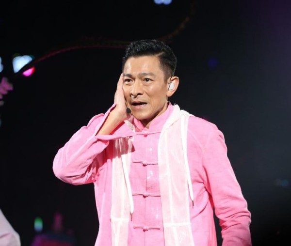 为什么明星都不喜欢去东北开<a target=