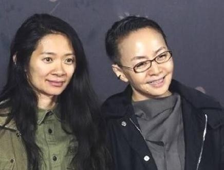 安以轩顾忌继女不谈孕事，而这些女星和继女相处十分融洽有爱