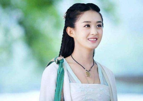 赵丽颖终于捅破与何炅隐藏了五年的关系, 怪不得芒果台捧了她五年