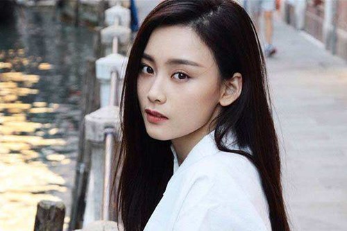 解决女友与父母冲突之道，应对家庭纷争的新策略