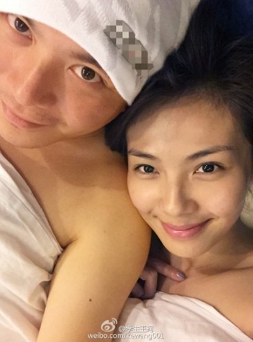 明星夫妻自拍：王珂刘涛晒“床照” 周杰伦昆凌头长草