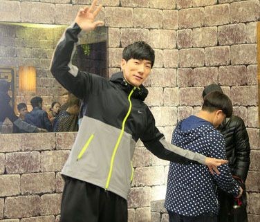 张亮回应拒绝采访“耍大牌”：想有新作品再聊