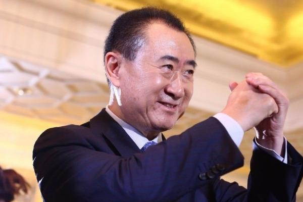 王健林自曝在家最怕王思聪，一句话道出真相，网友：暴露父子关系